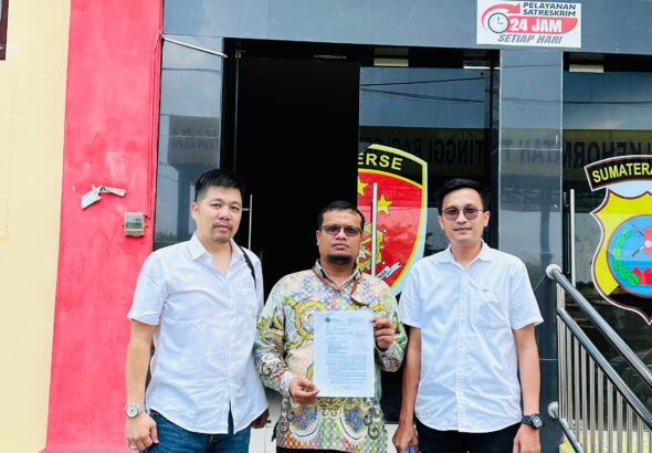 Para Advokat Benito Asdhie Kodiyat MS, SH., MH. Abdul Rizal, SH. Usman, SH.